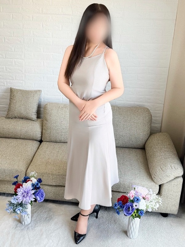 井上　ちさと